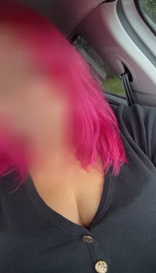 Daphne, 37