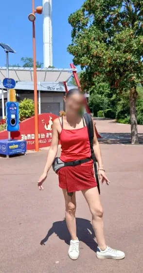 Fatima, 39