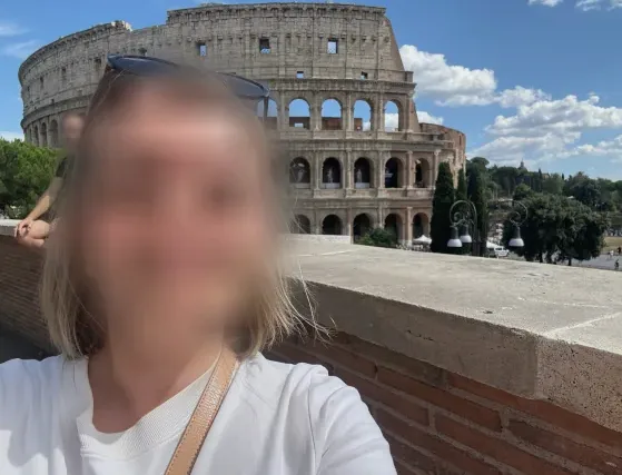 Imane, 38