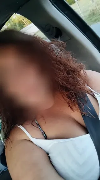 Manon, 28