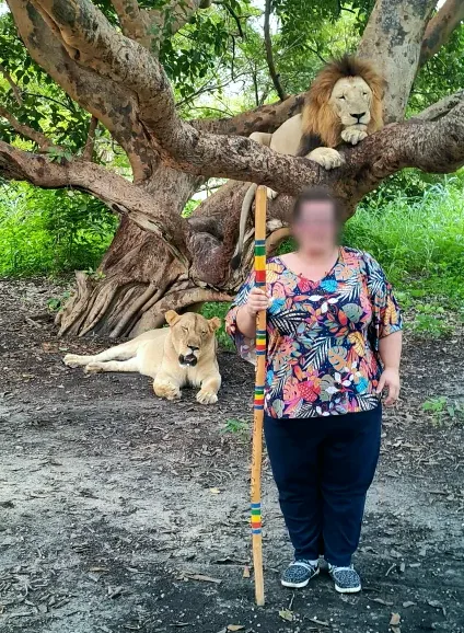 Soukaina, 31